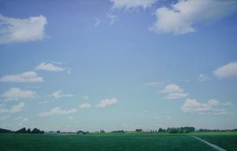 weiland en wolken weiland en wolken