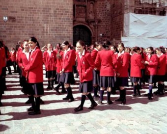 Peru: Rojo Peru: Rojo