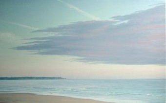  (120) wolk en strand