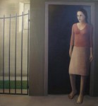 Vrouw in deuropening Vrouw in deuropening