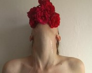 still: Roses in mouth, untitled vervolg still: Roses in mouth, untitled vervolg