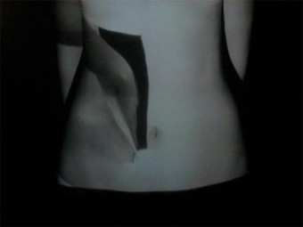 (still uit video-installatie) (still uit video-installatie)