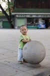 China groeit - Kind in park China groeit - Kind in park