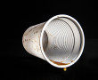 modern times plastic beker koffiedruppel Kunstwerk modern times plastic beker koffiedruppel