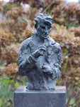 replica bronzen beeld Herman Brood replica bronzen beeld Herman Brood