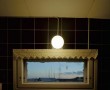 Het laatste jaar van een eiland (Badkamerraam) Kunstwerk Het laatste jaar van een eiland (Badkamerraam)