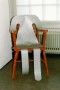 Flat lady on red chair Kunstwerk Flat lady on red chair
