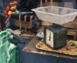 Almaty, Weegschaal Kunstwerk Almaty, Weegschaal